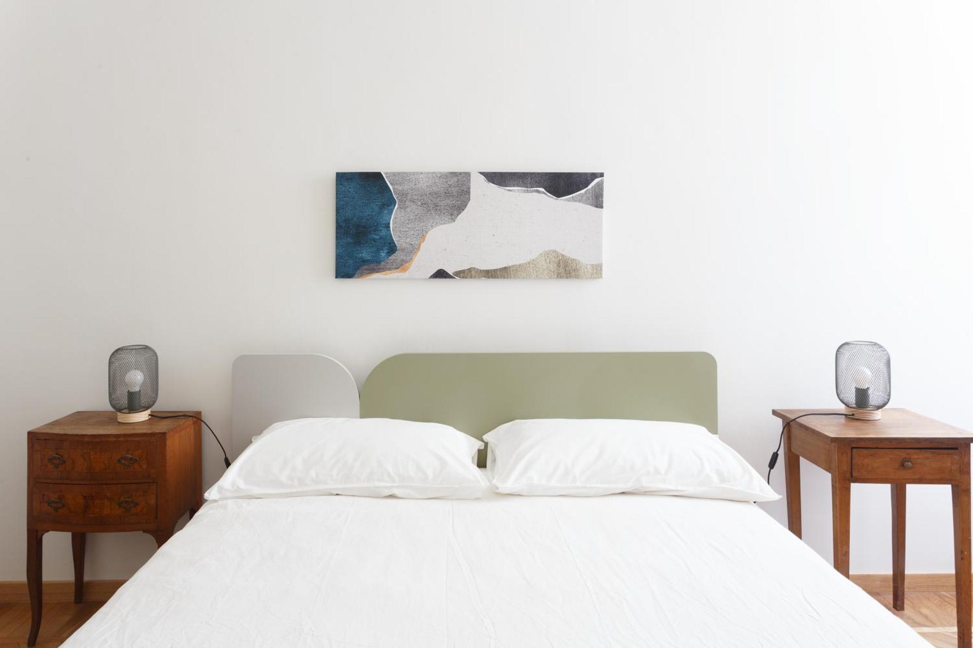 Renovated 3 Bedroom Apartment In The City Center Торино Екстериор снимка